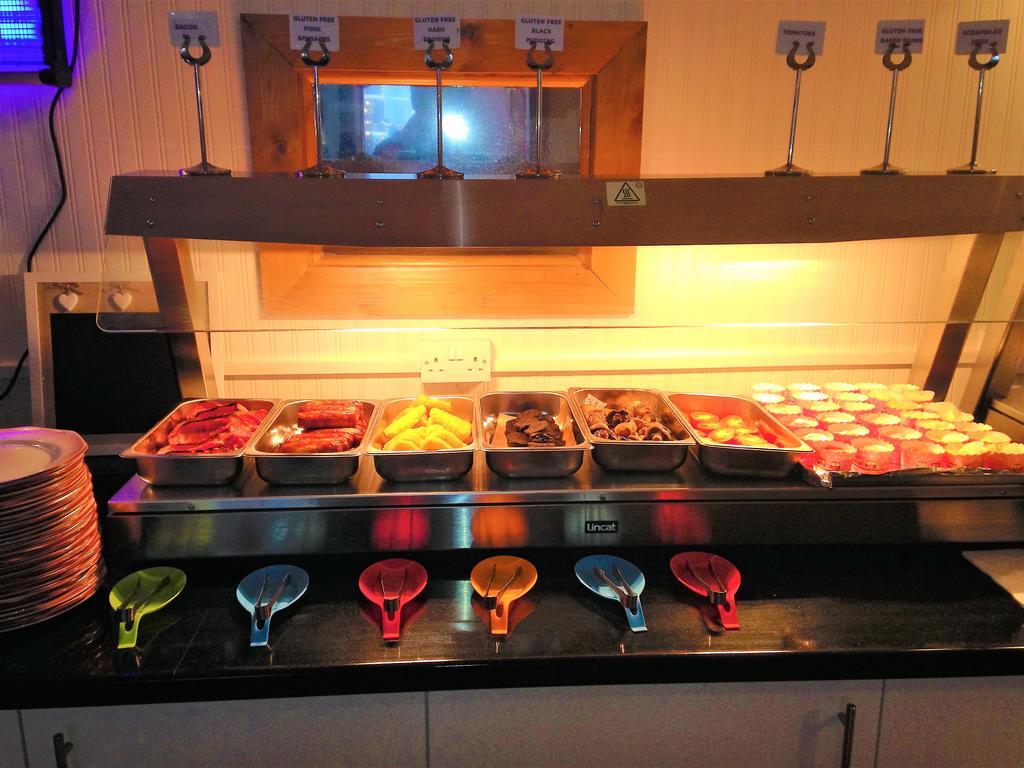 Sutton Park Guest House Blackpool Extérieur photo